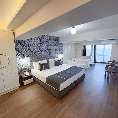 Mira Küçükyalı Hotel İzmir