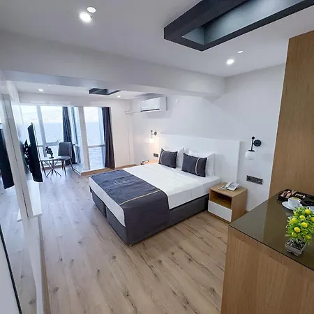 Mira Küçükyalı Hotel