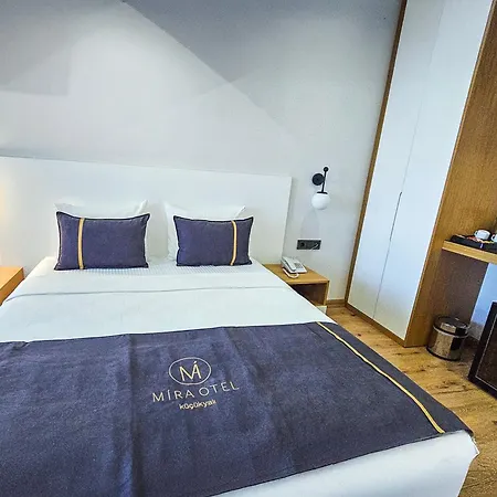 Mira Küçükyalı Otel *