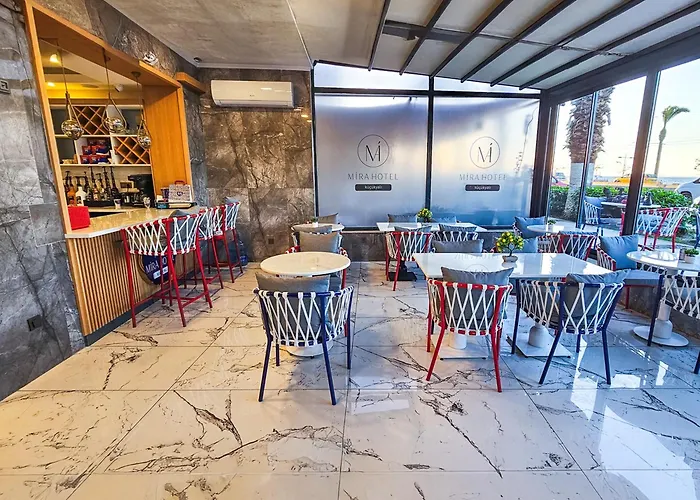 Mira Küçükyalı * Esmirna